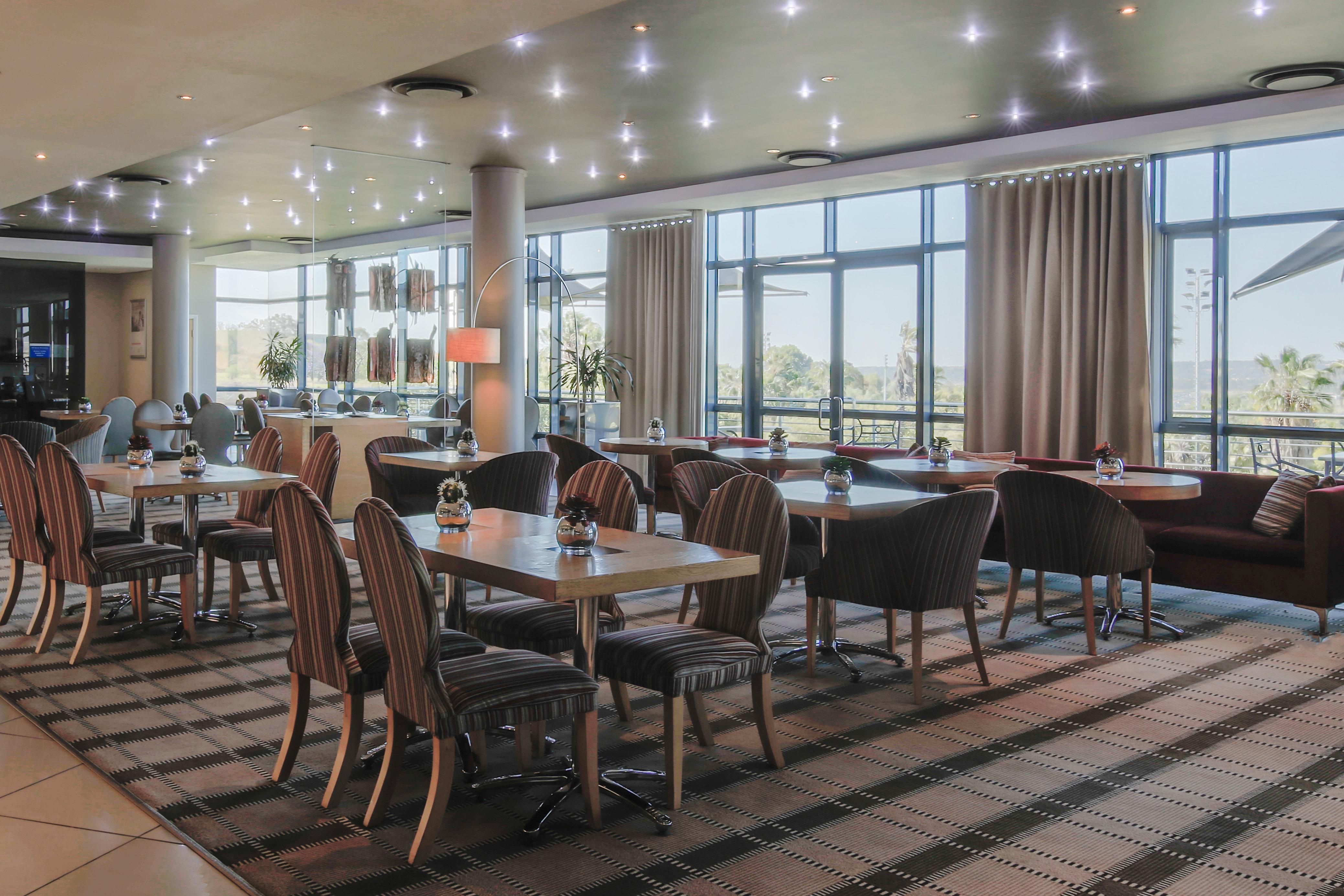 Holiday Inn Express Sandton-Woodmead By Ihg Luaran gambar