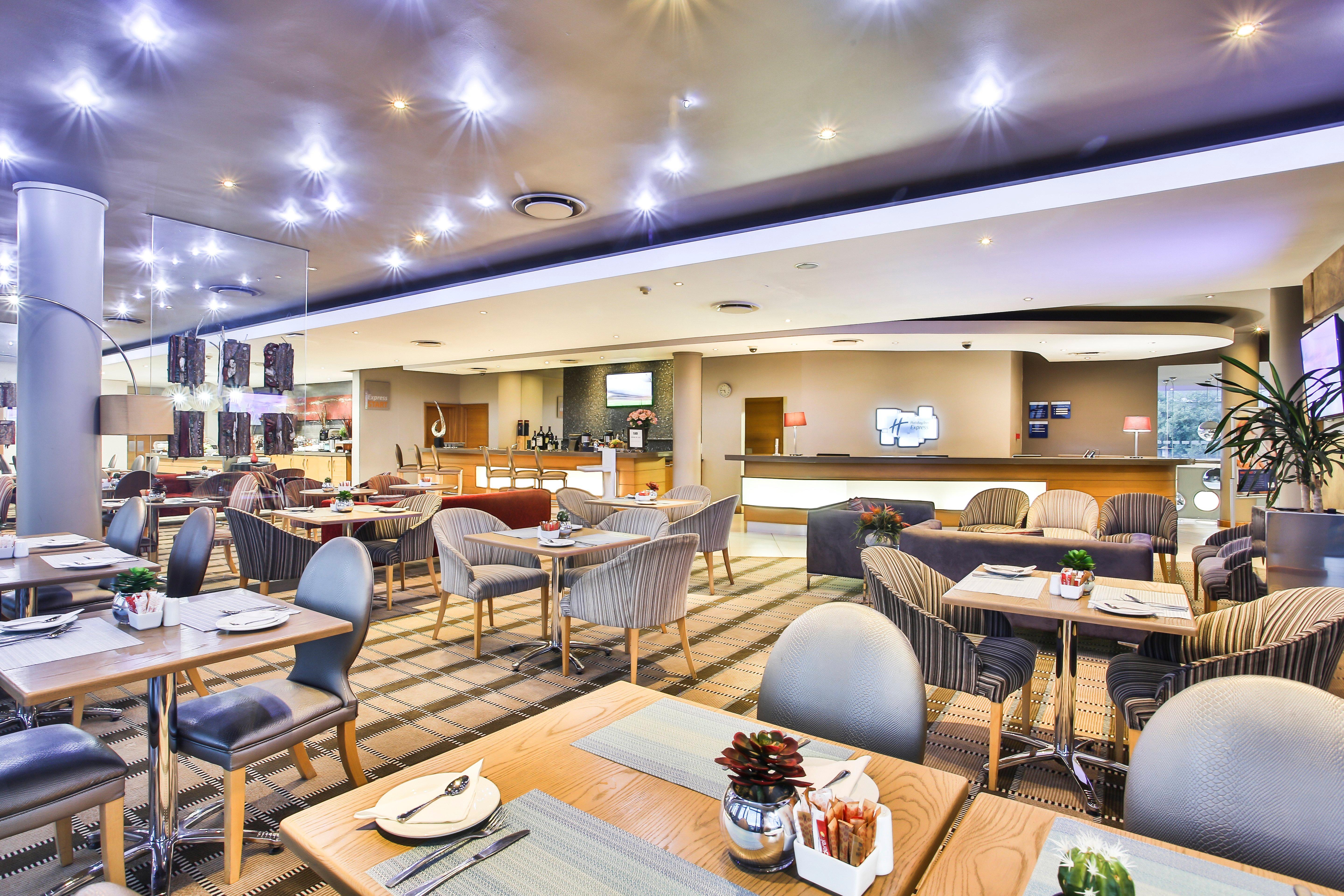 Holiday Inn Express Sandton-Woodmead By Ihg Luaran gambar